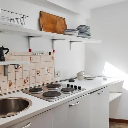 Hostmate - Cardinal Del Monte - 4 Apartman *